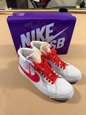 Nike Zoom Blazer Mid SB ‘White University Red’
